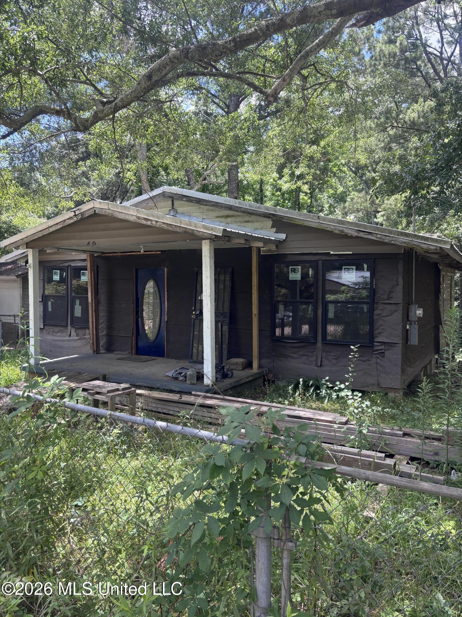 610 NW 9th Avenue