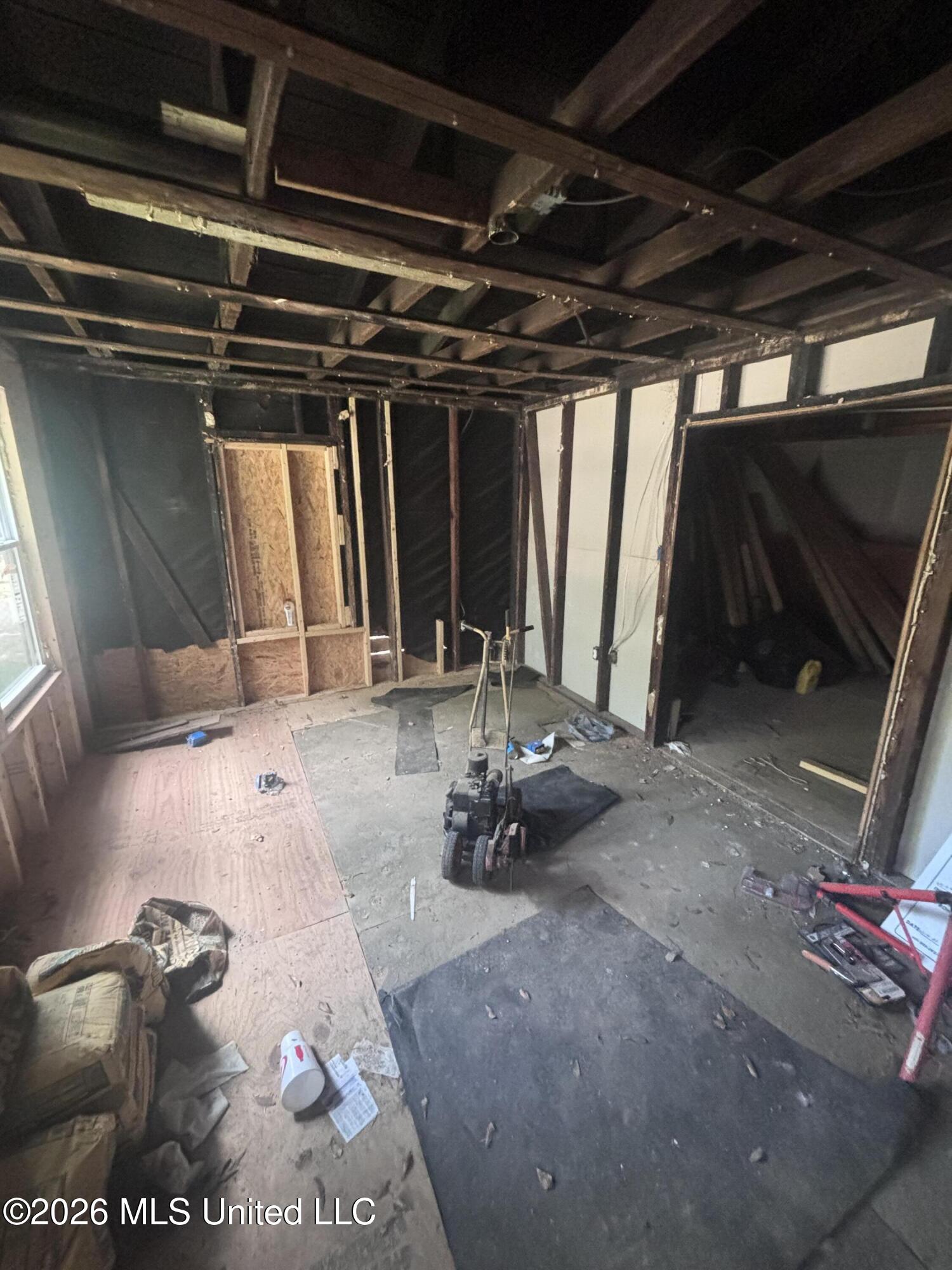610 NW 9th Avenue