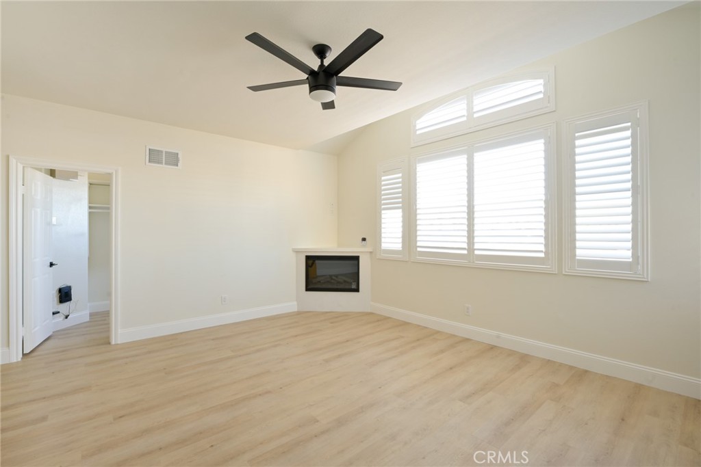 116 Goldenwest Street