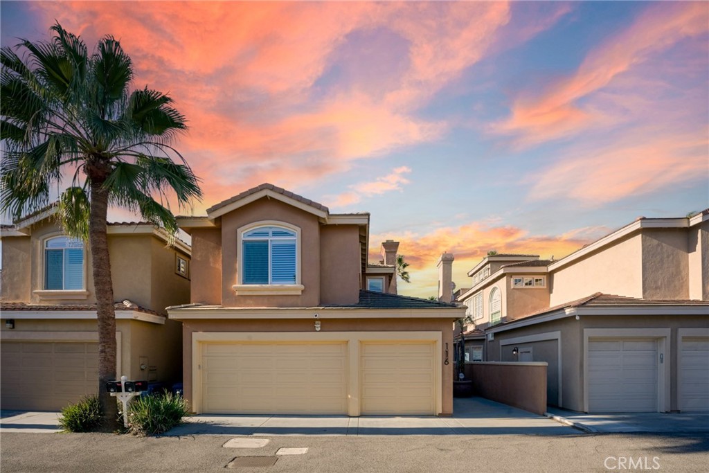 116 Goldenwest Street