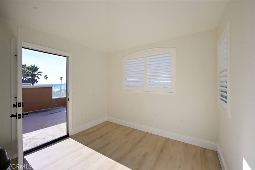 116 Goldenwest Street