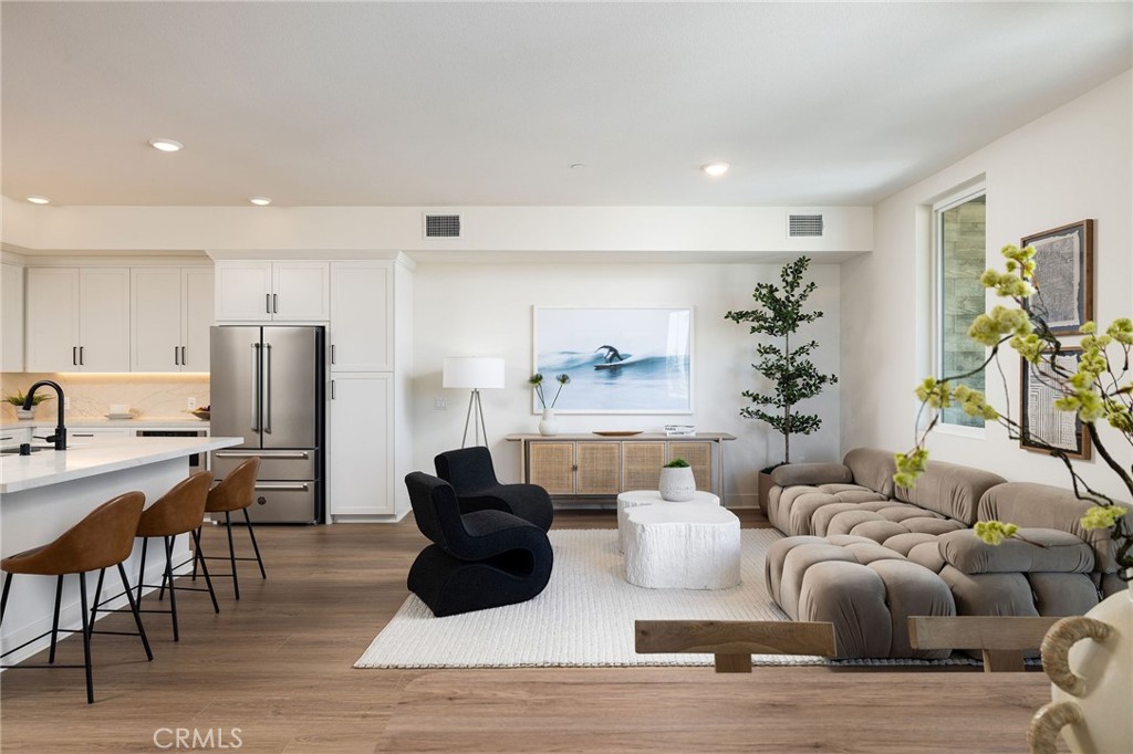 414 Main 230