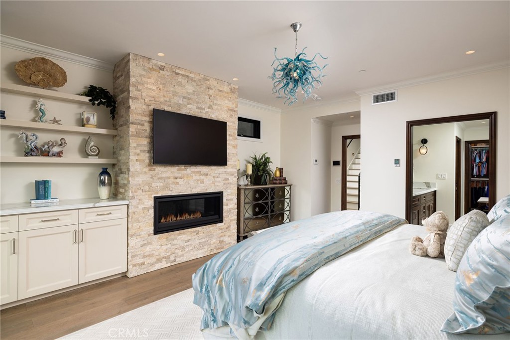 302 3rd Street