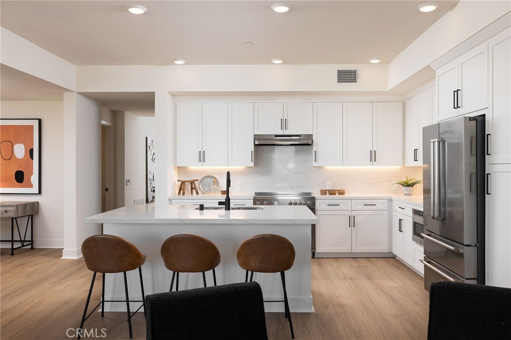 414 Main 230