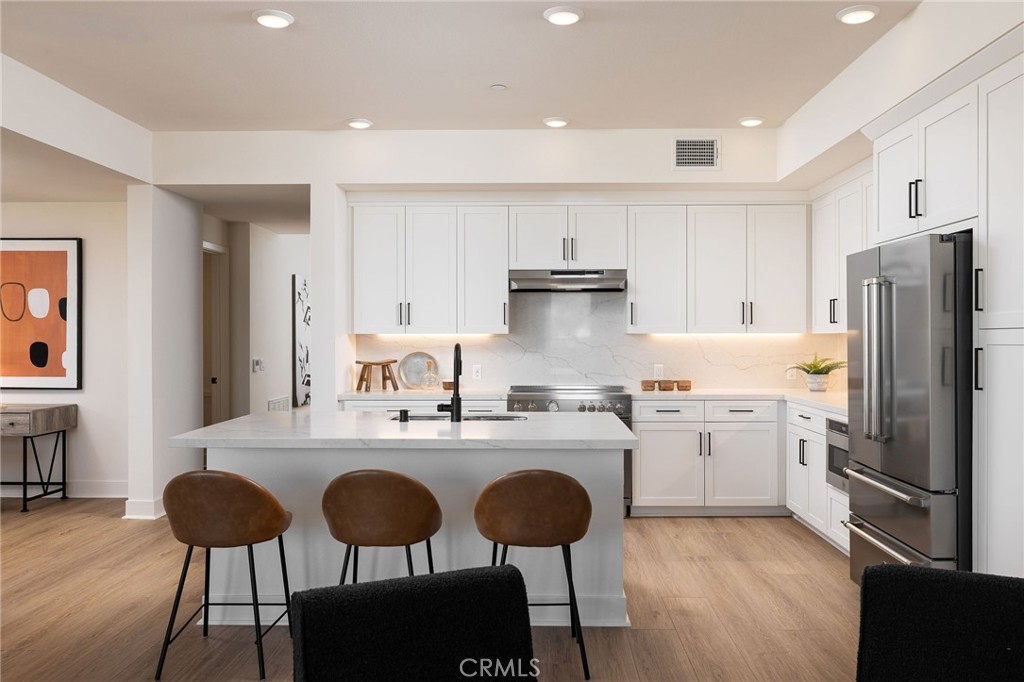 414 Main 230