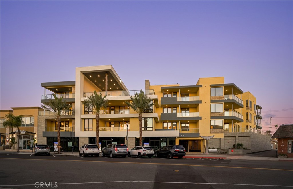414 Main Street 420