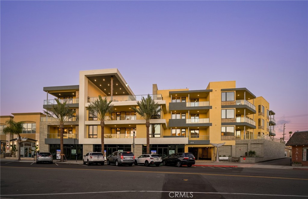 414 Main Street 420