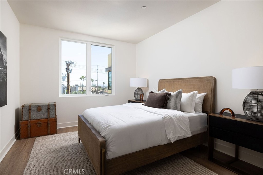 414 Main Street 330