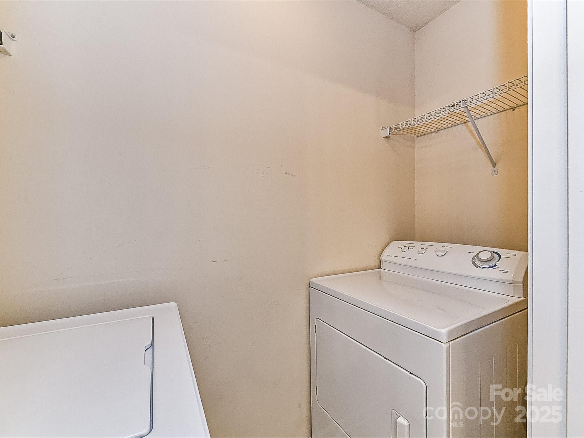 17105 Greenlawn Hills Court