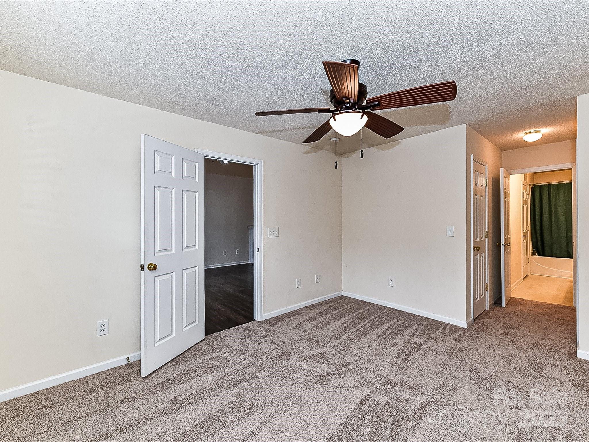 17105 Greenlawn Hills Court