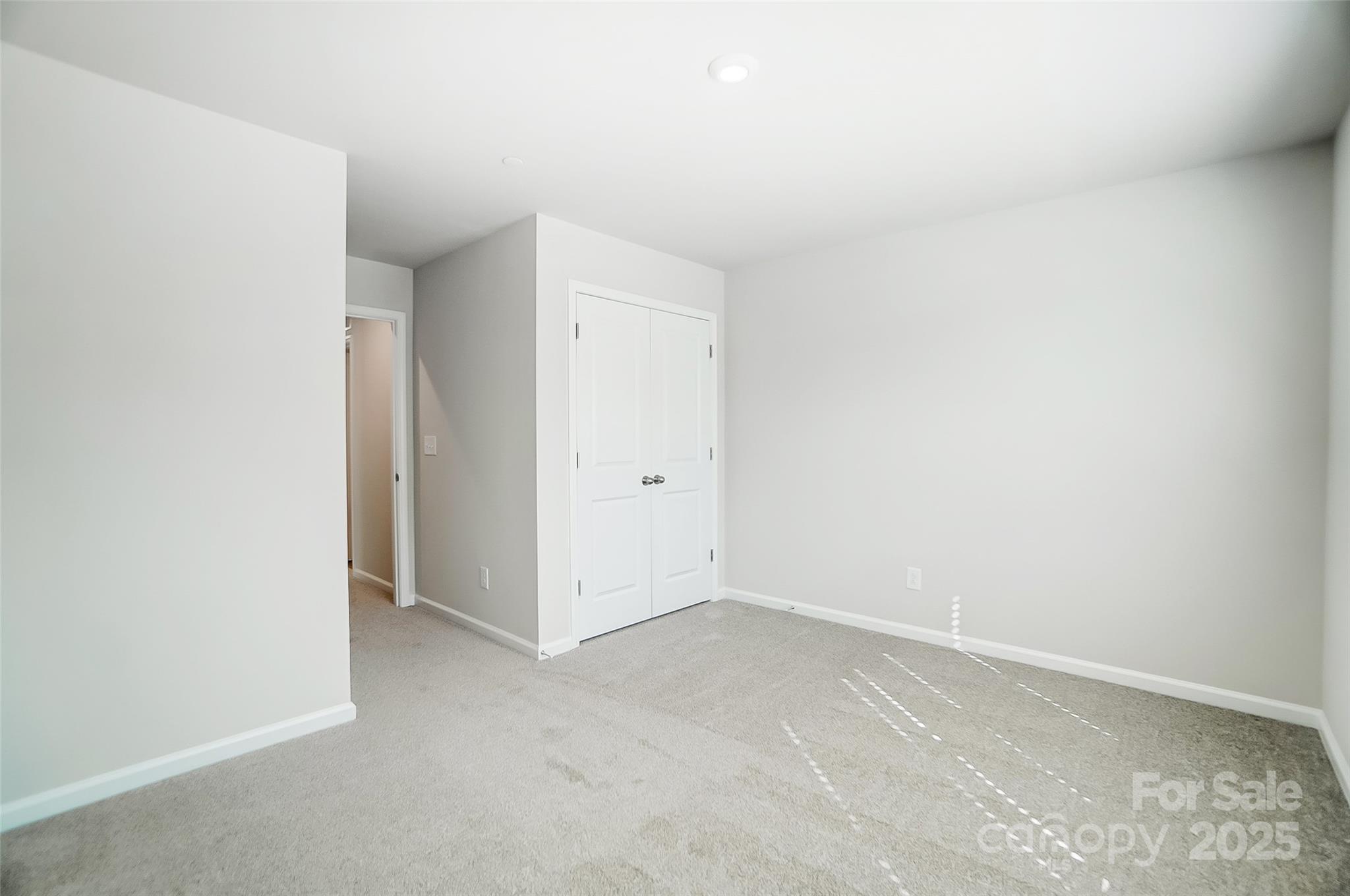 2365 Hedgecliff Road
