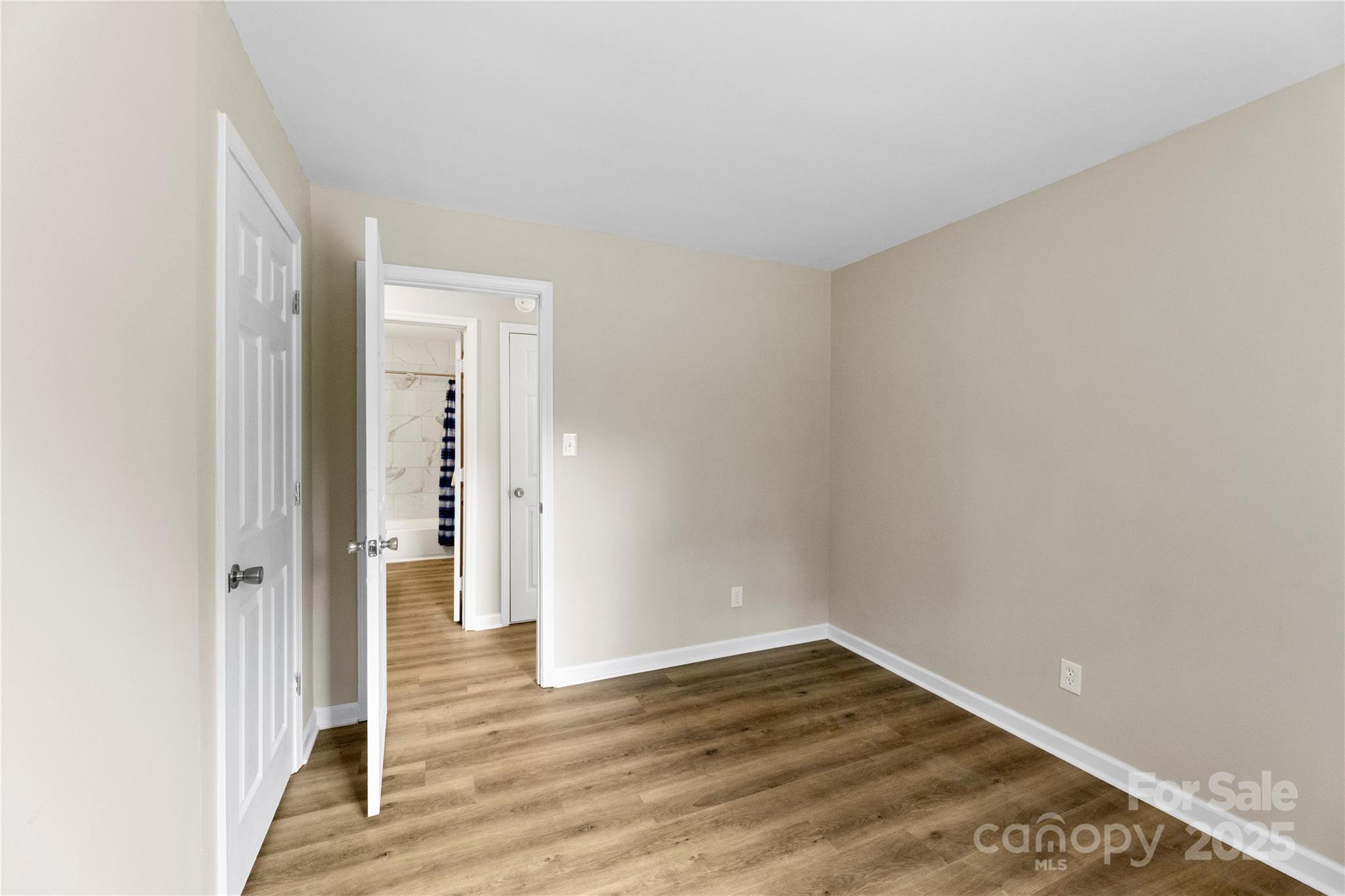 4700 Pineleaf Drive