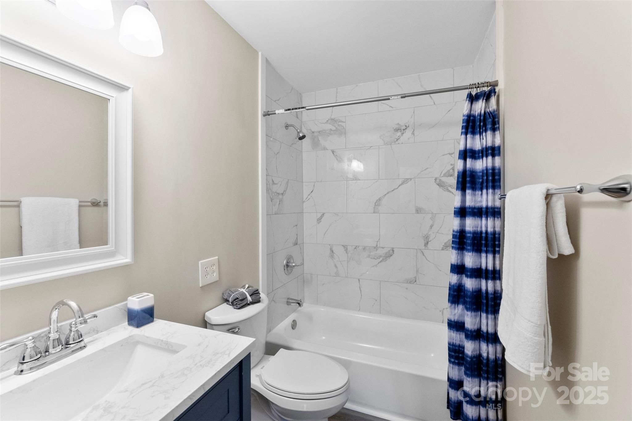 4700 Pineleaf Drive