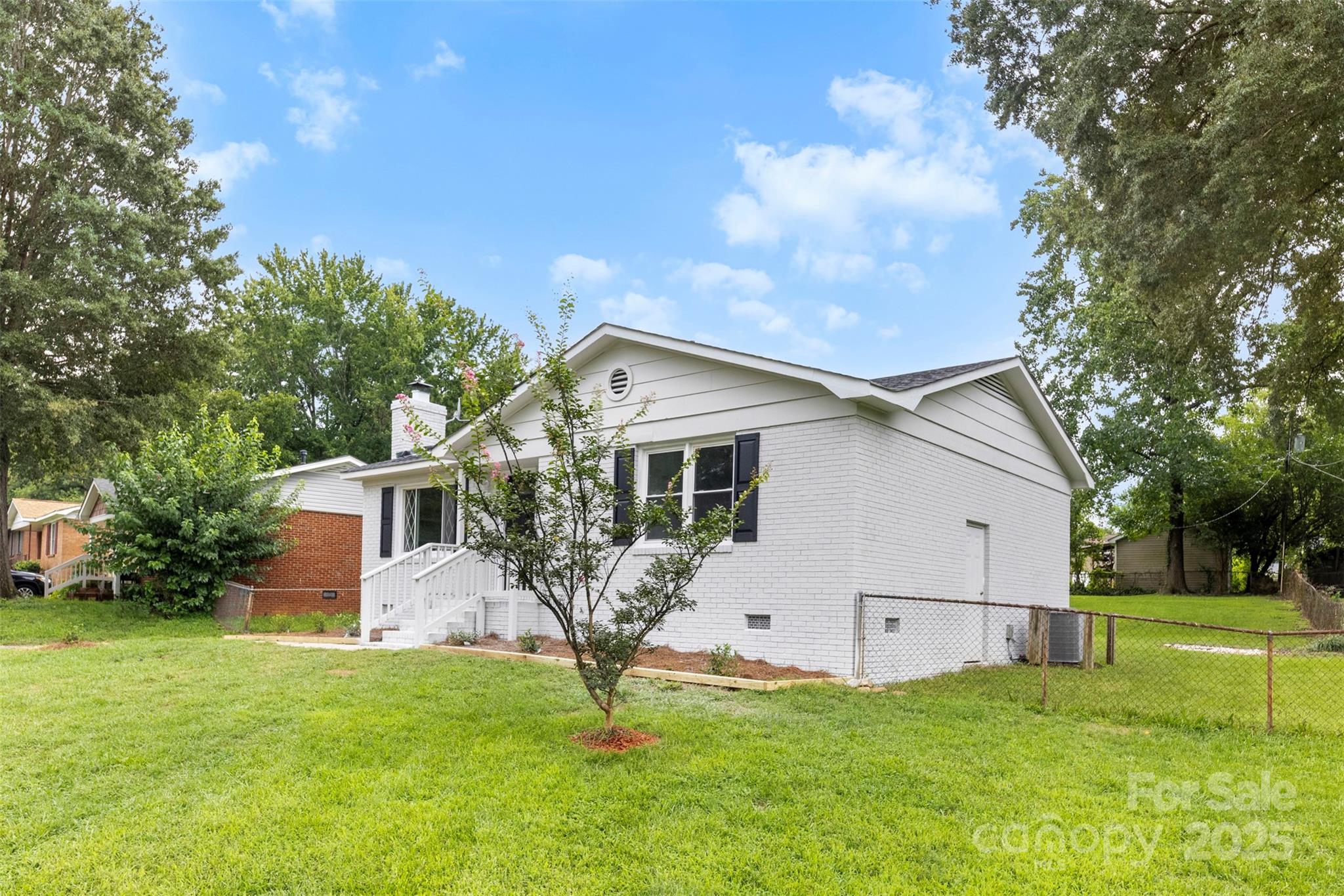4700 Pineleaf Drive