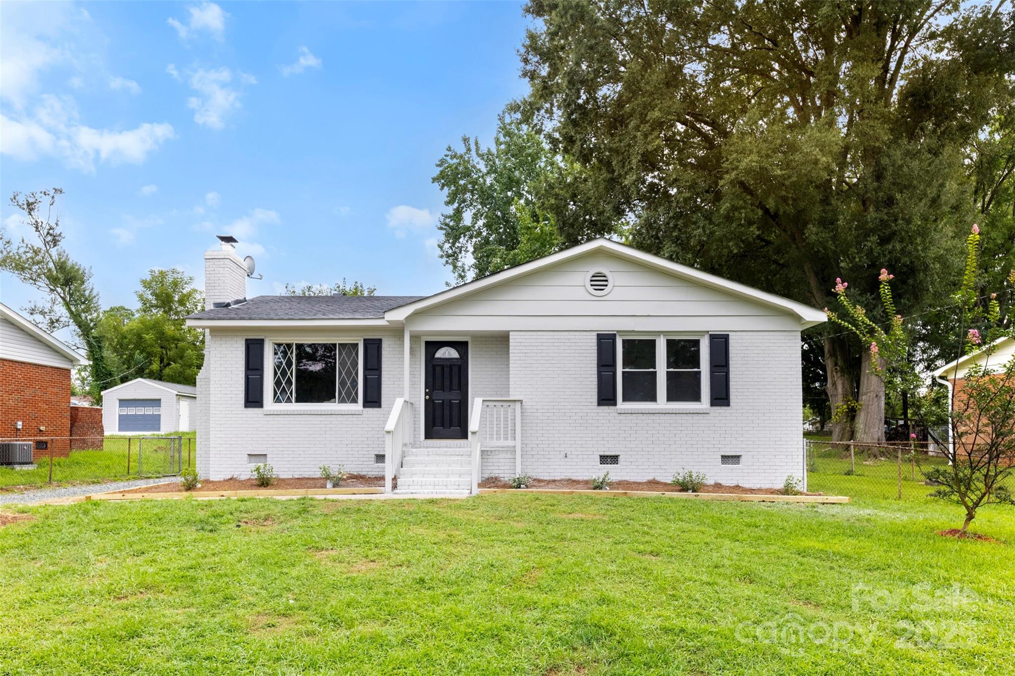 4700 Pineleaf Drive