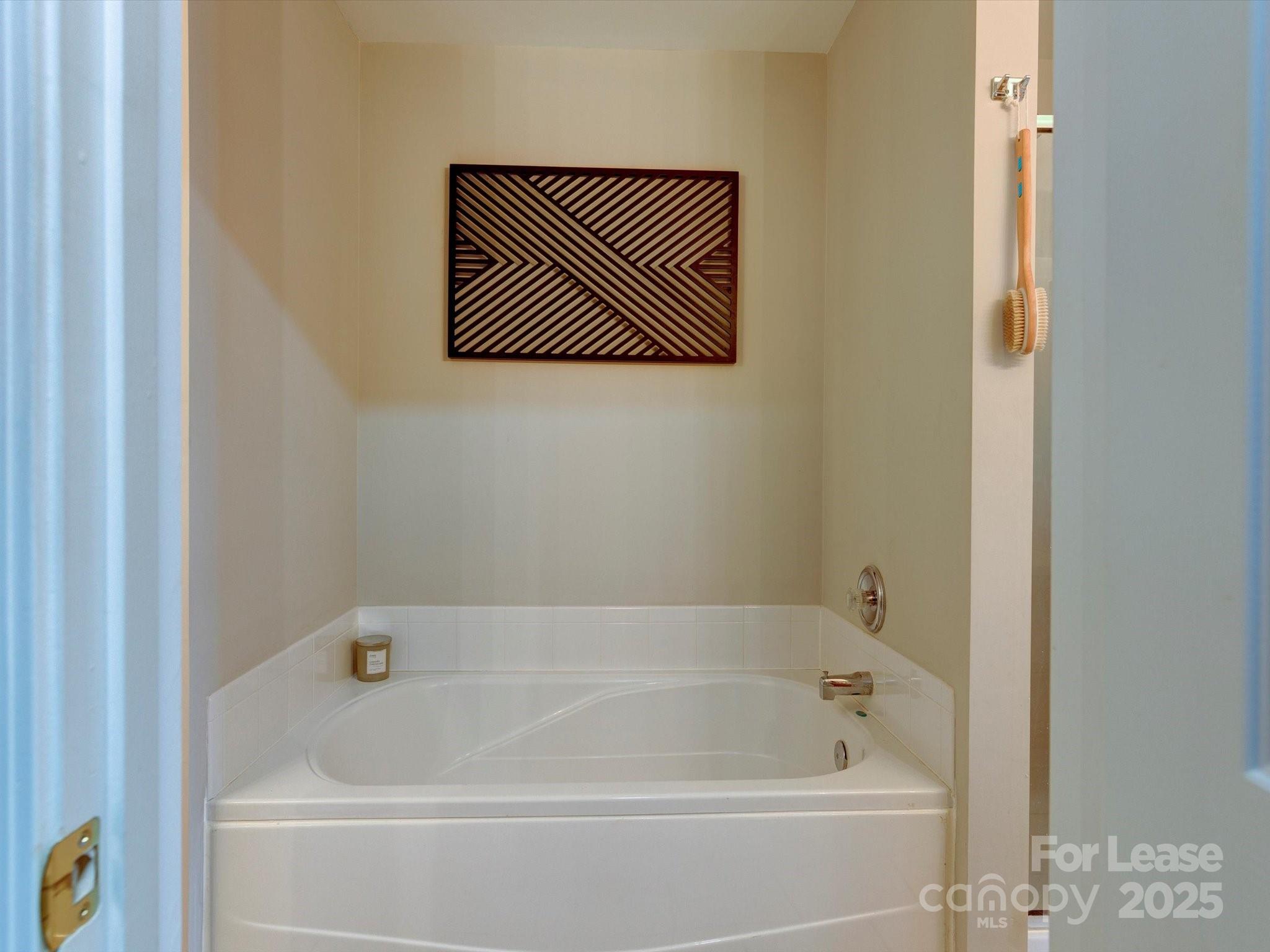 2107 Lennoxshire Square Court