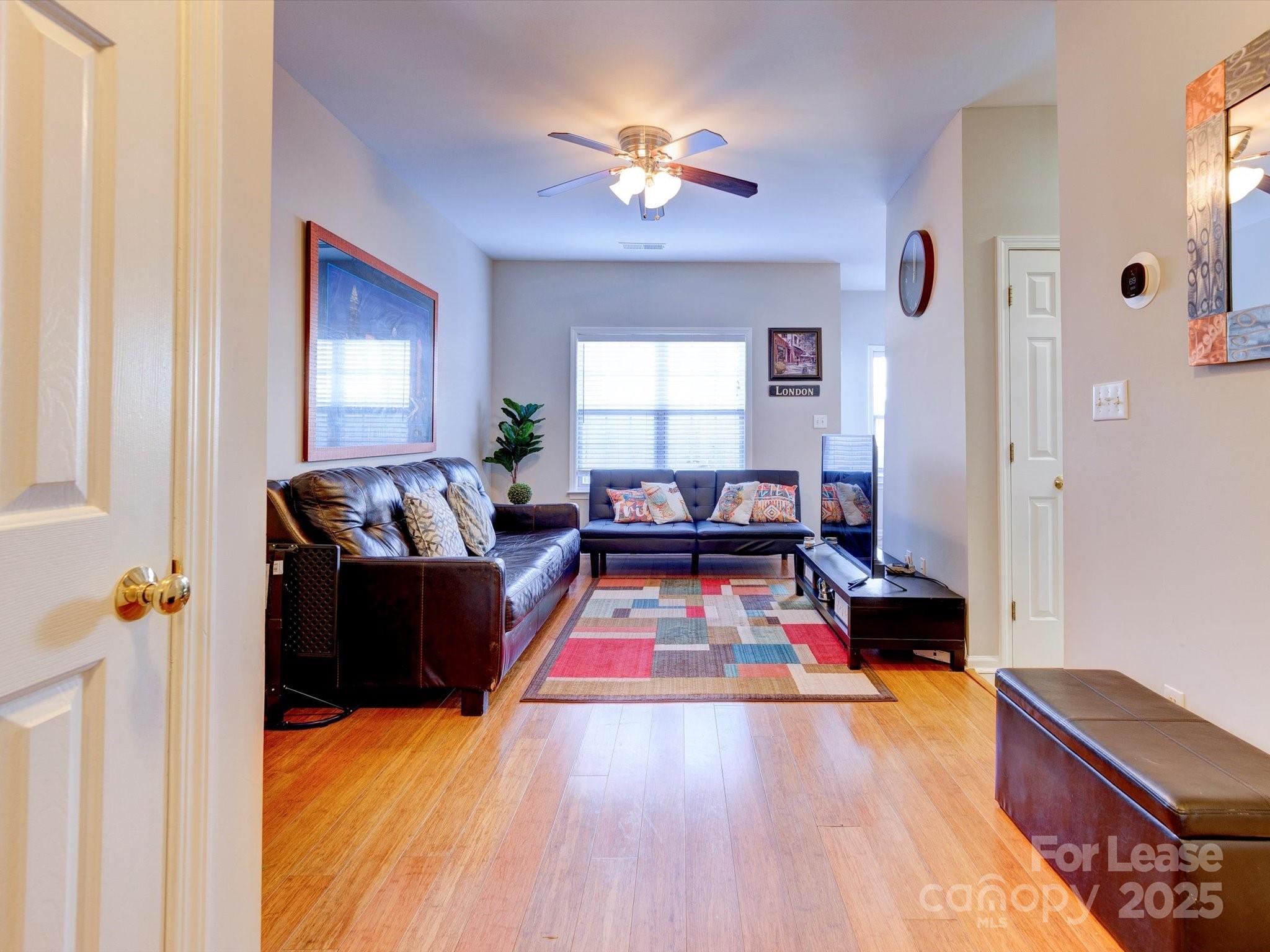 2107 Lennoxshire Square Court