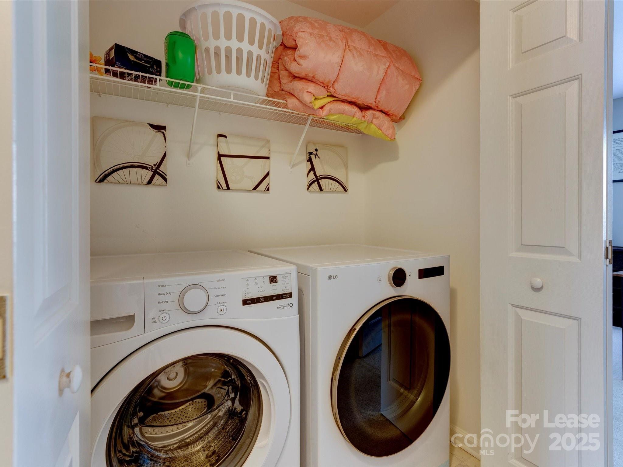 2107 Lennoxshire Square Court