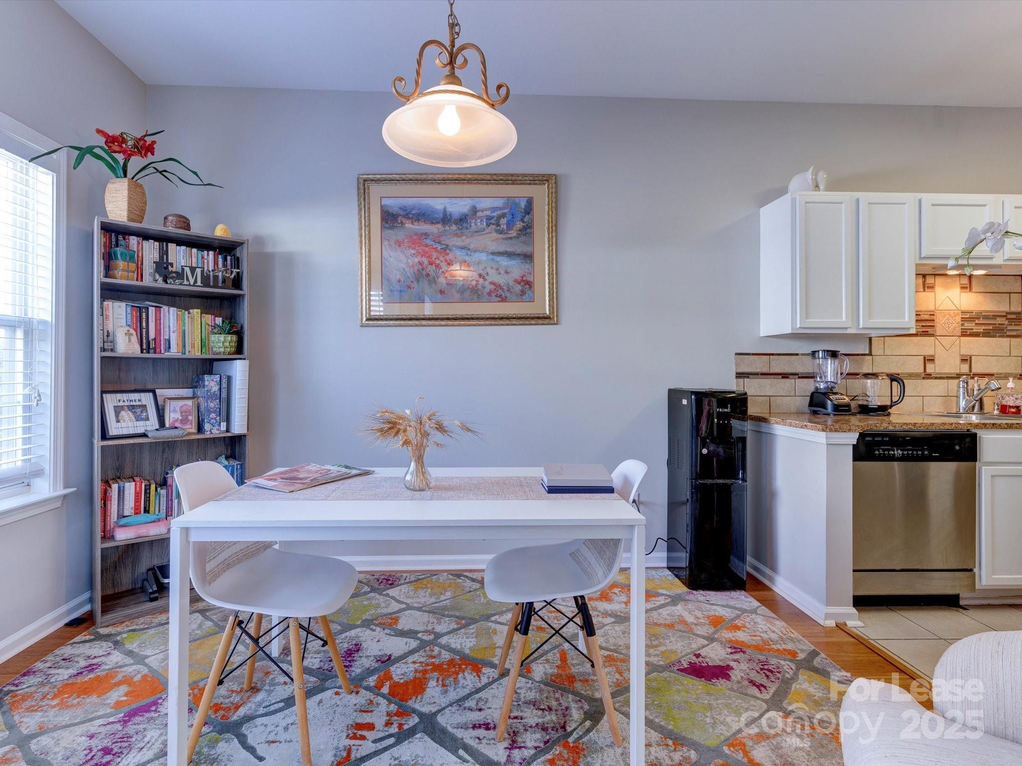 2107 Lennoxshire Square Court