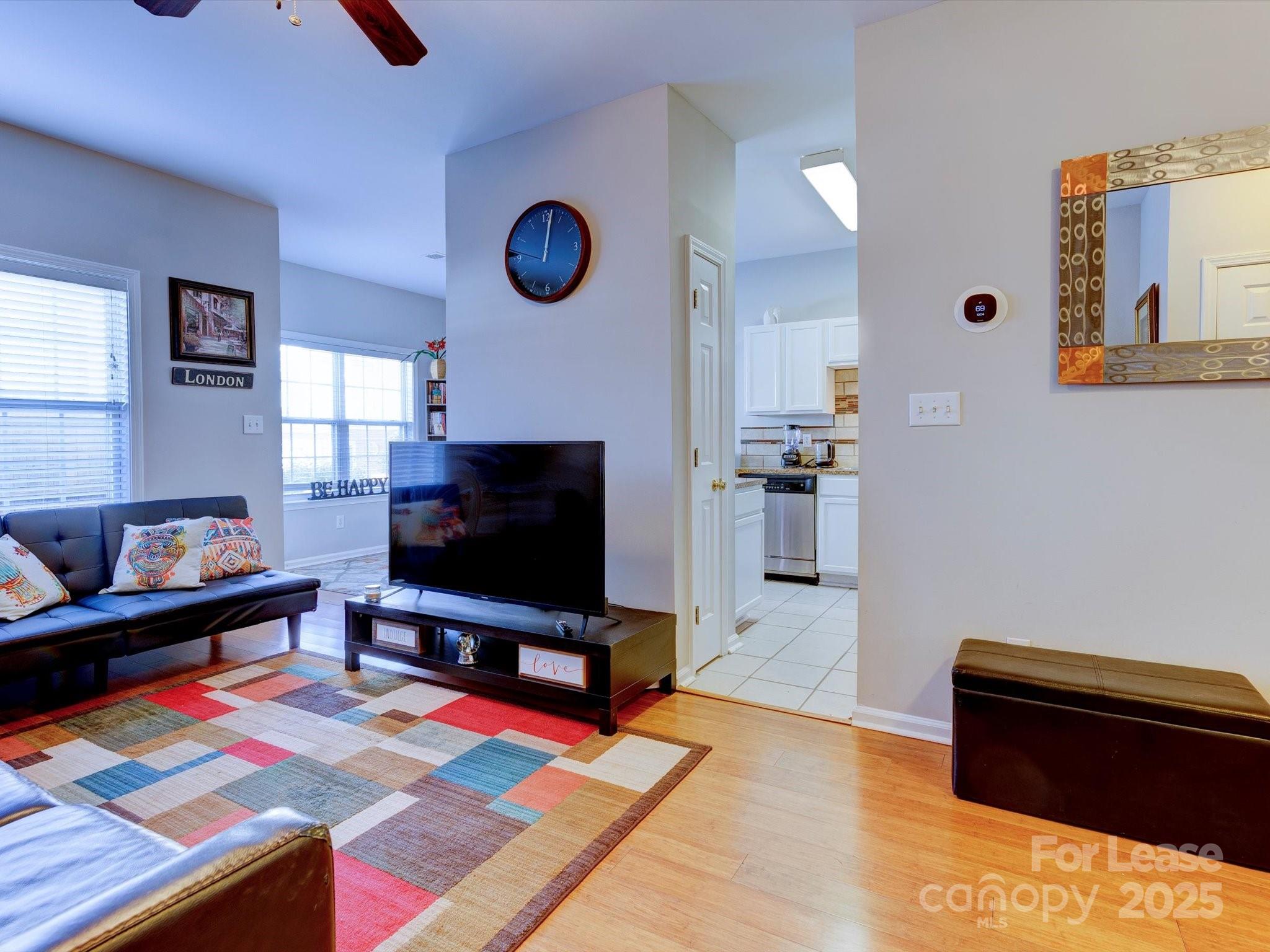 2107 Lennoxshire Square Court