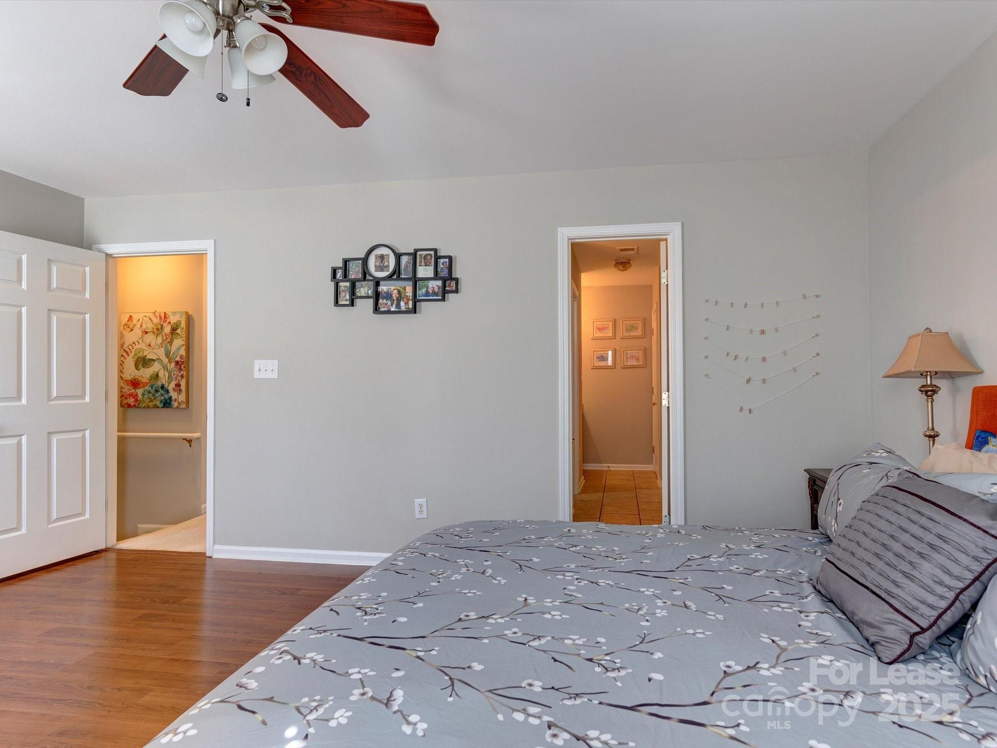 2107 Lennoxshire Square Court