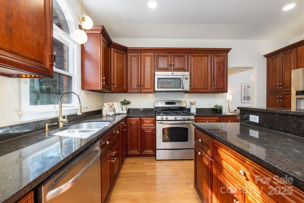 3127 Colvard Park Way