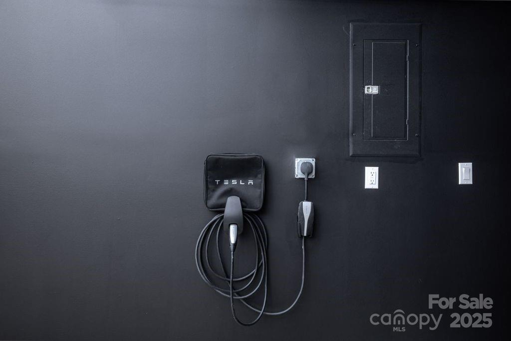 3127 Colvard Park Way