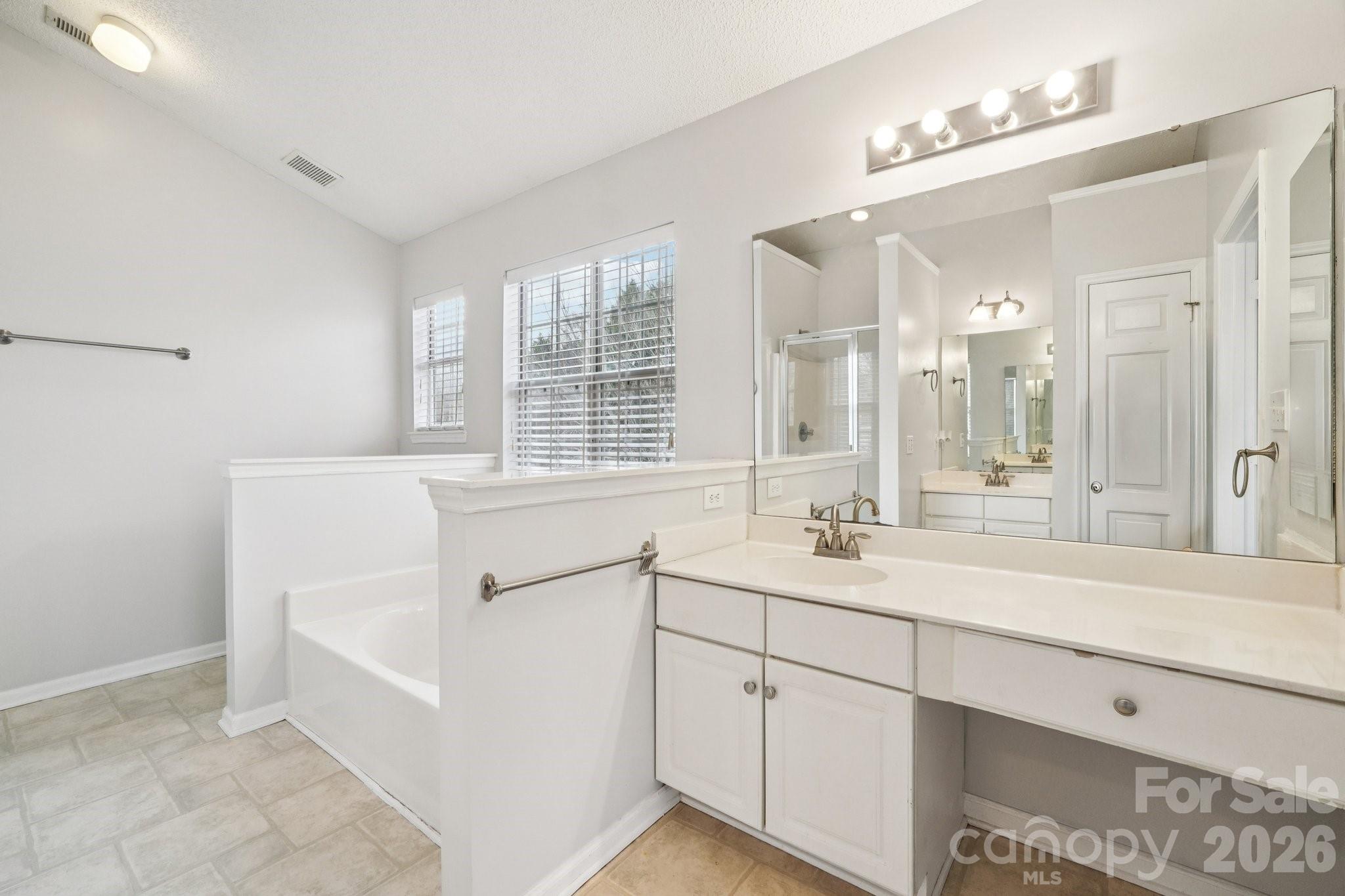 8426 Red Cypress Court