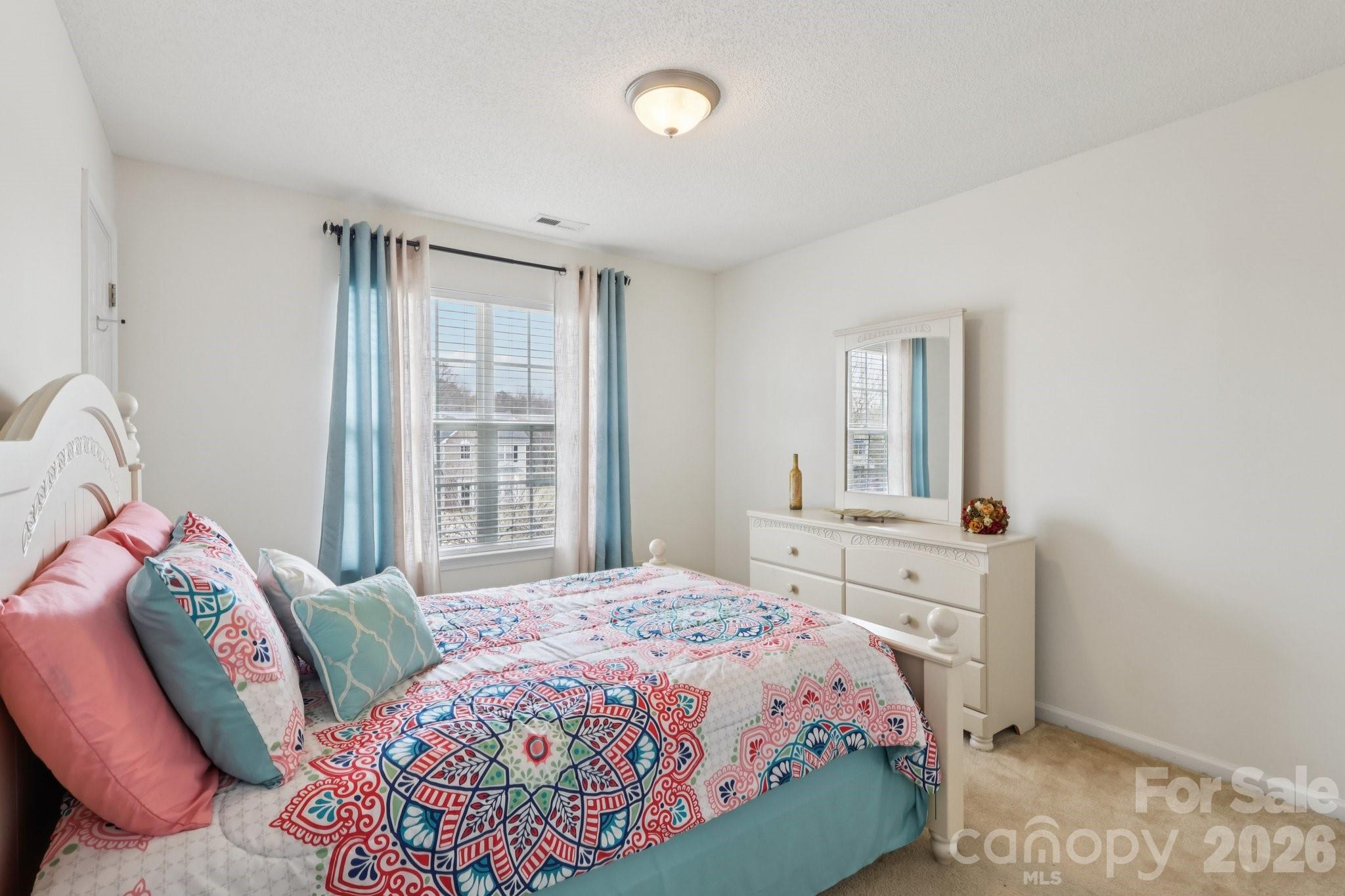 3019 Twin Peaks Court