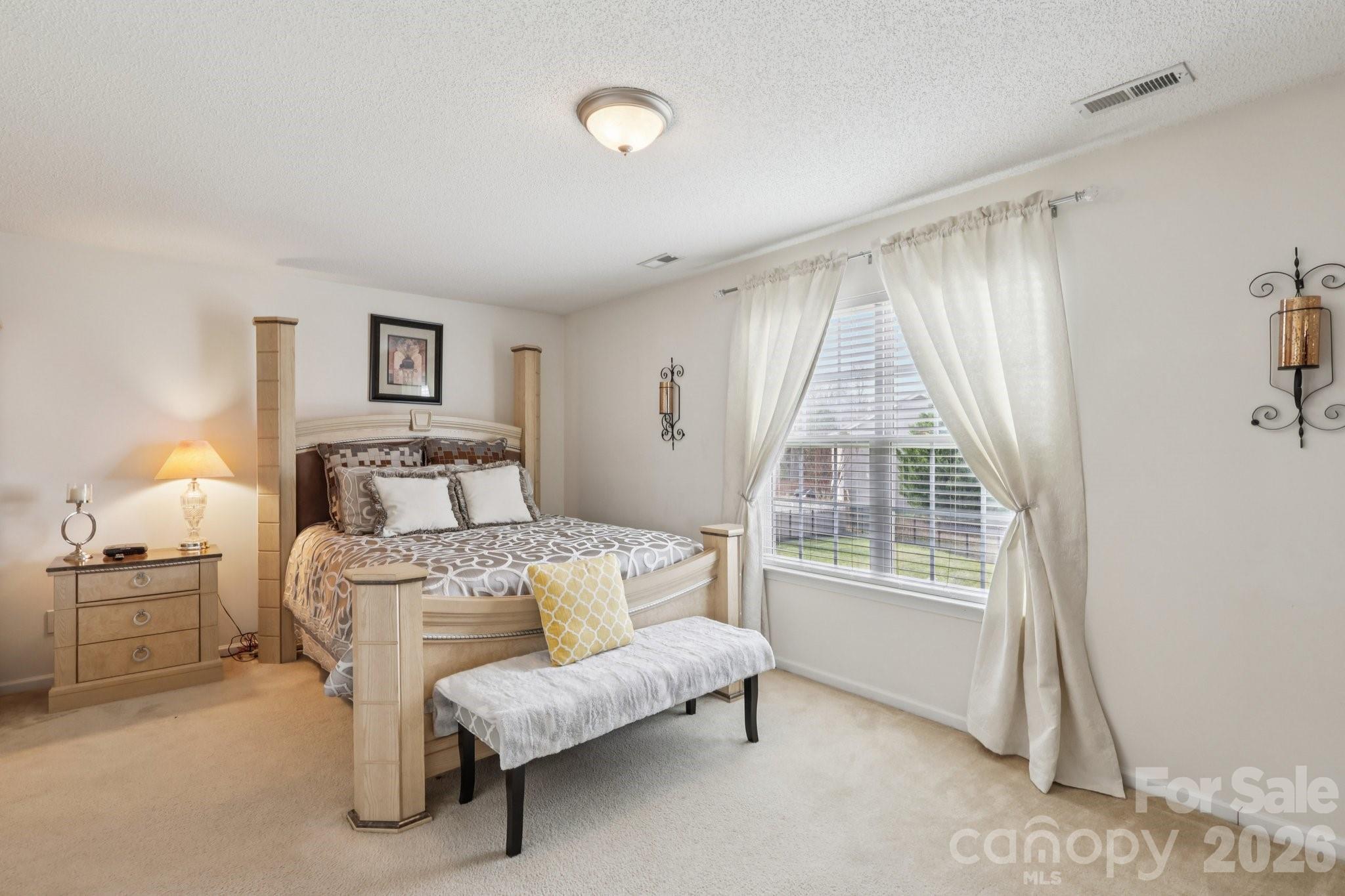 3019 Twin Peaks Court