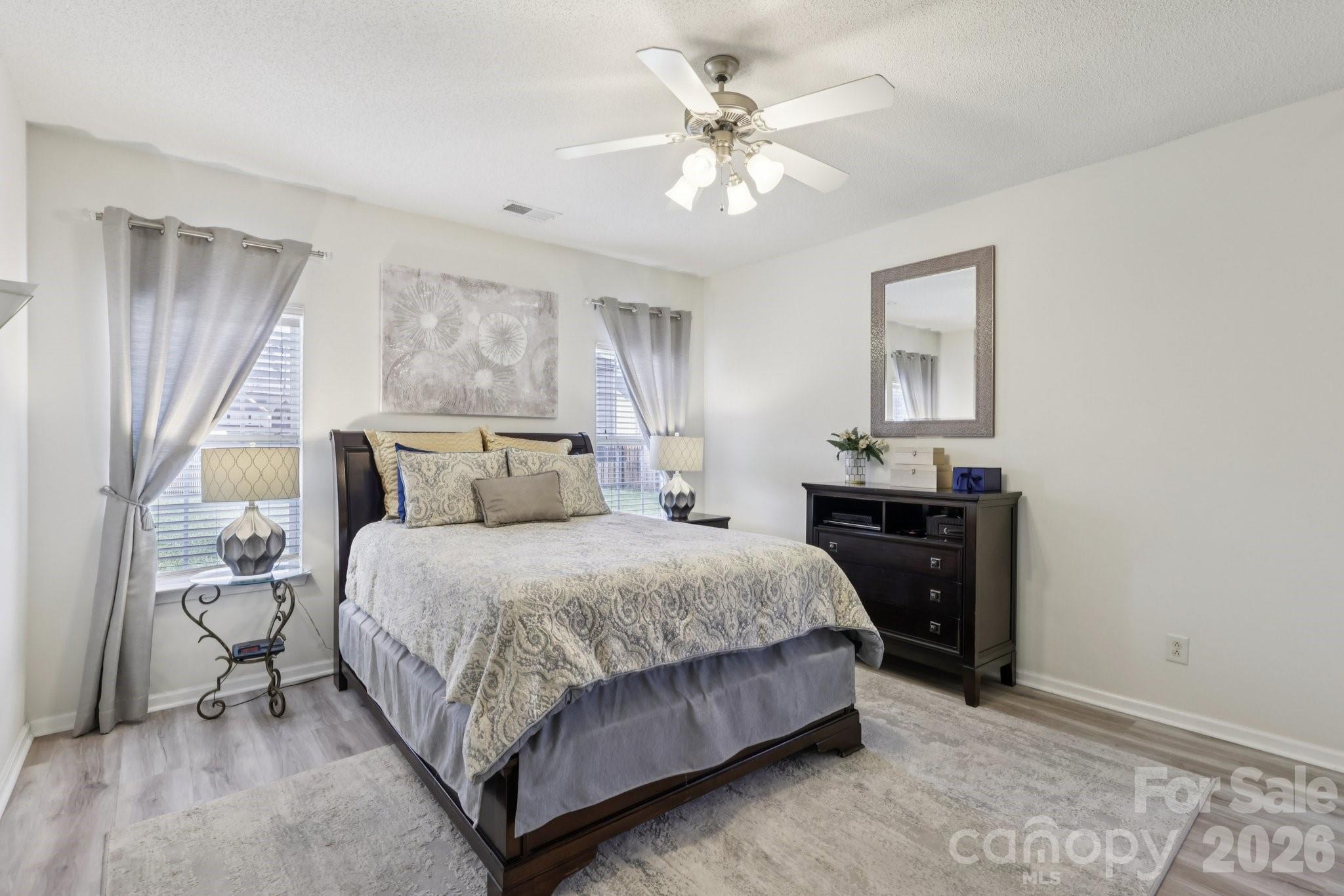 3019 Twin Peaks Court