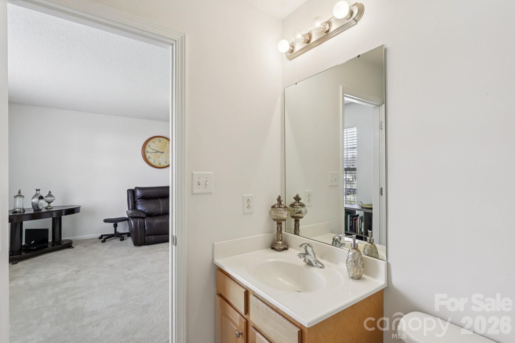 3019 Twin Peaks Court