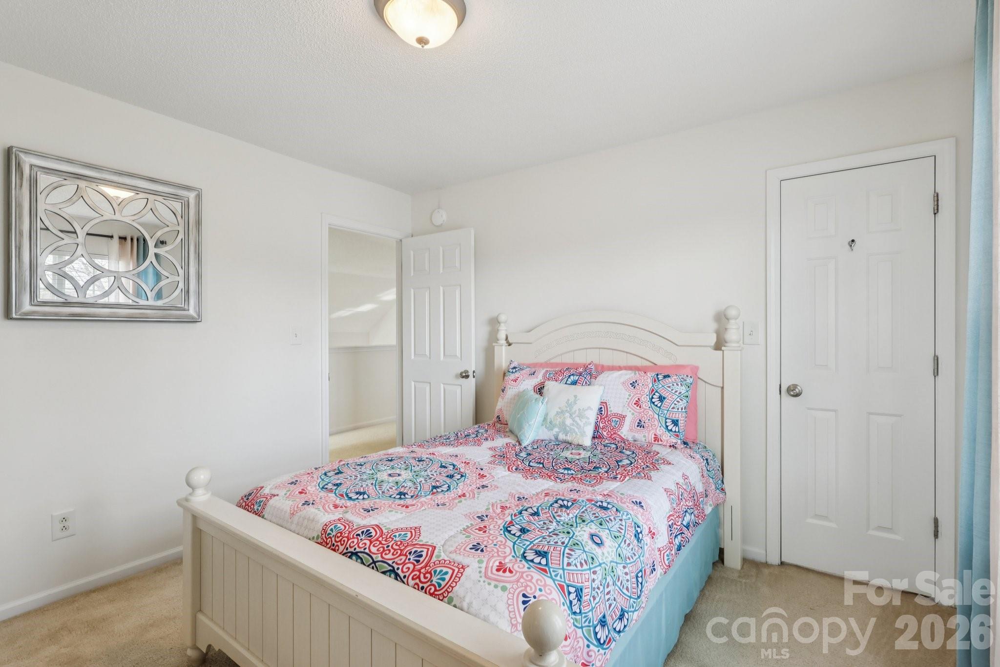 3019 Twin Peaks Court