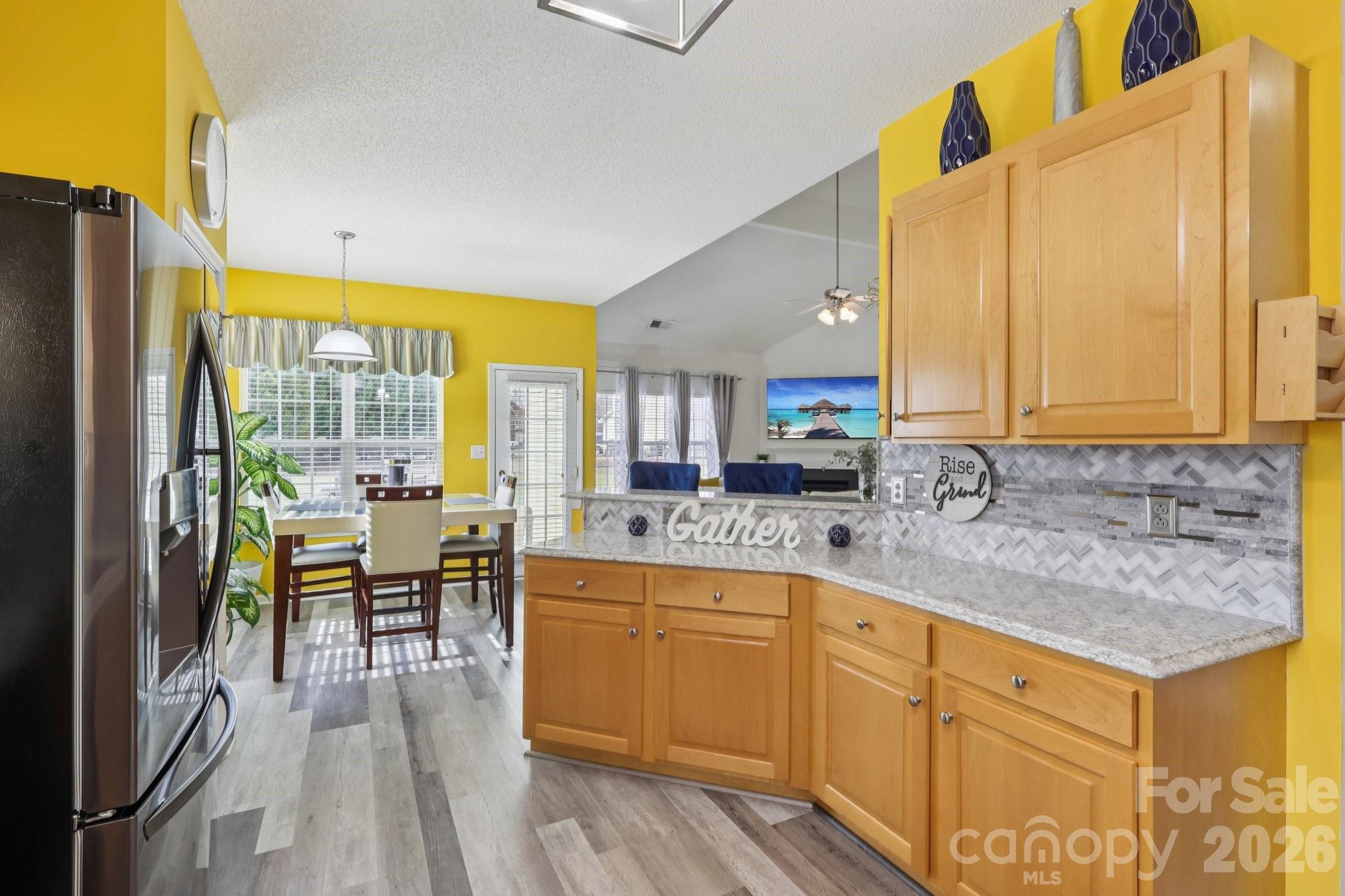 3019 Twin Peaks Court