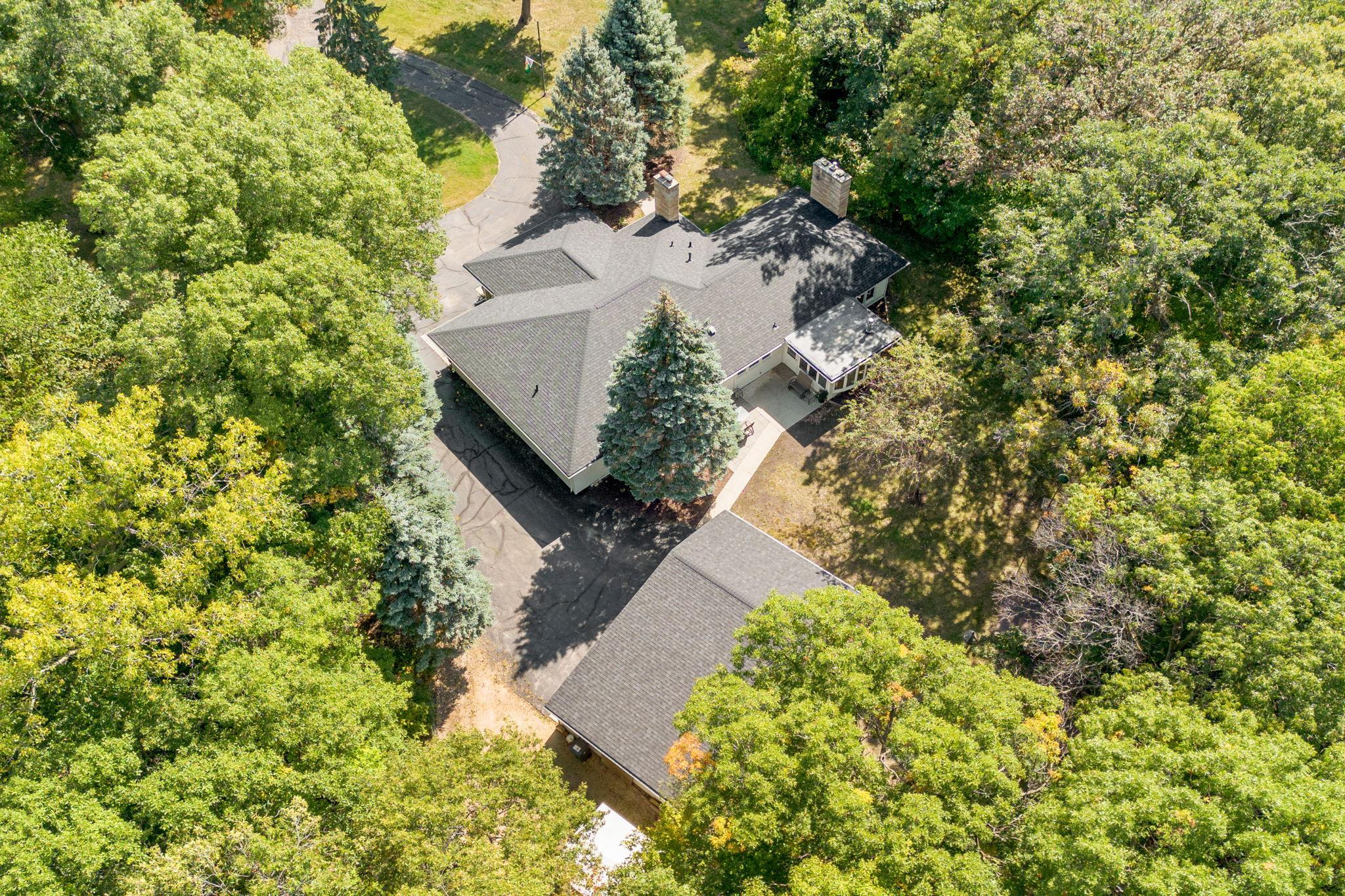 157 W Glencrest Drive