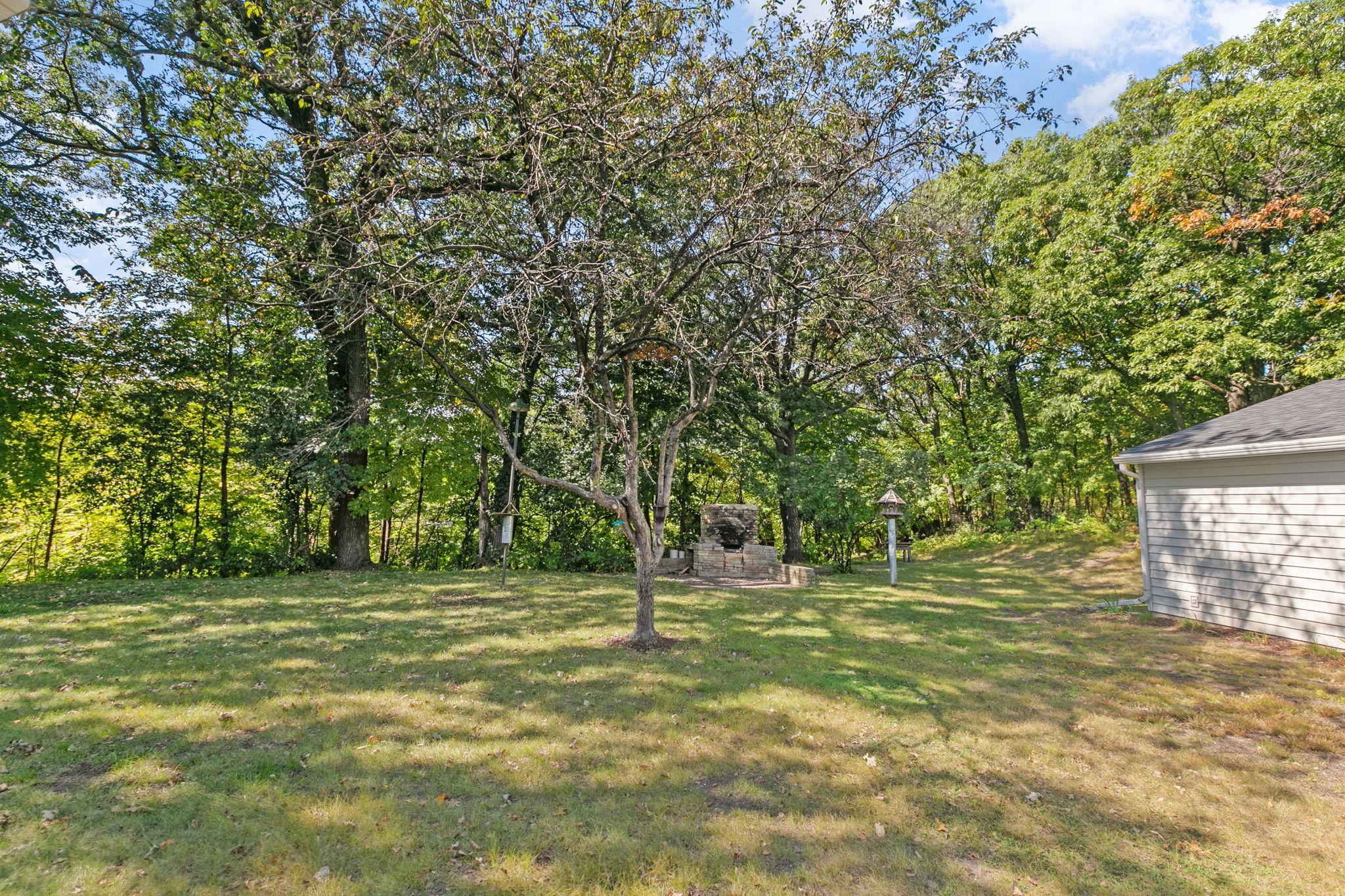 157 W Glencrest Drive