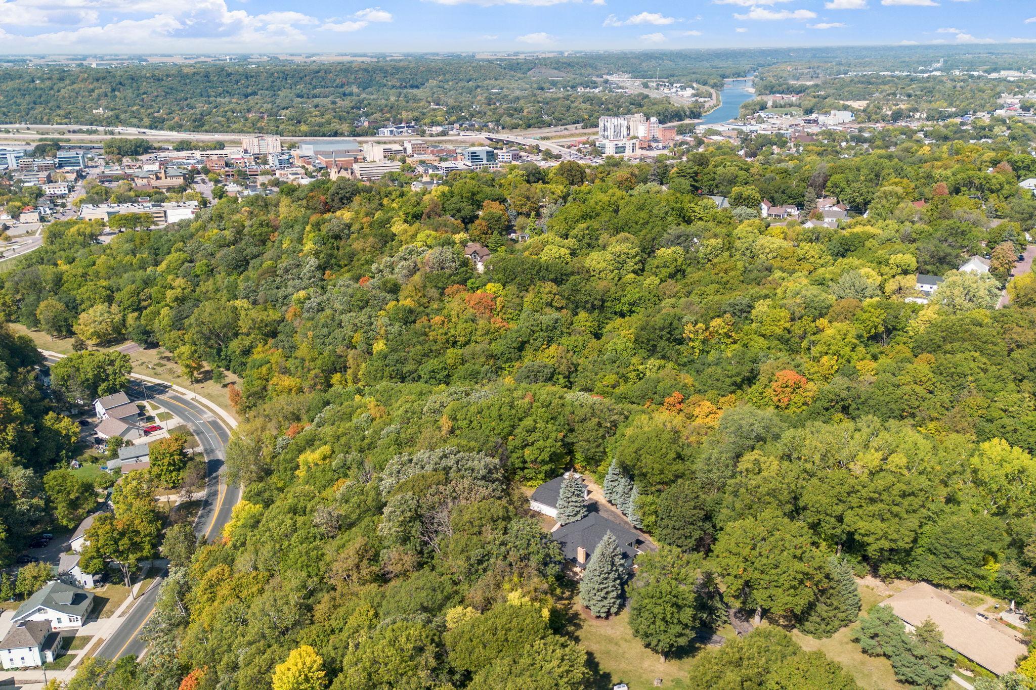 157 W Glencrest Drive