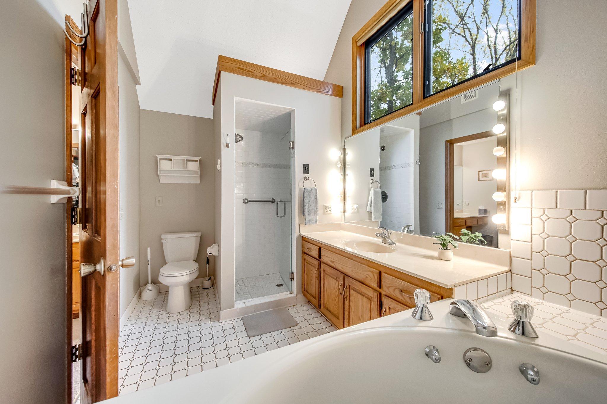 8085 134th Street W