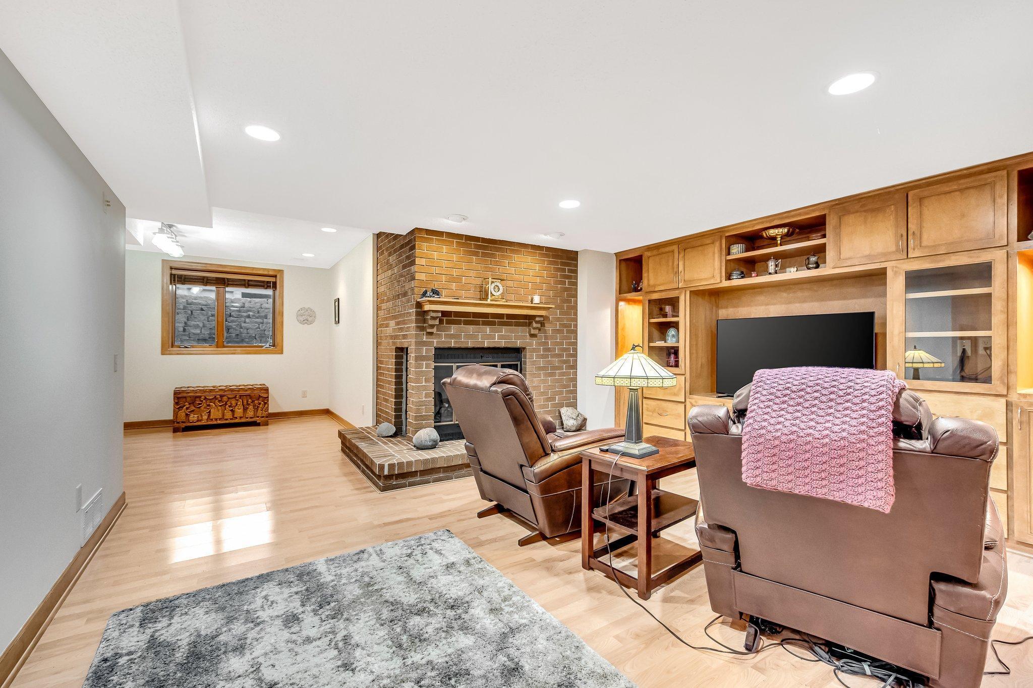 8085 134th Street W