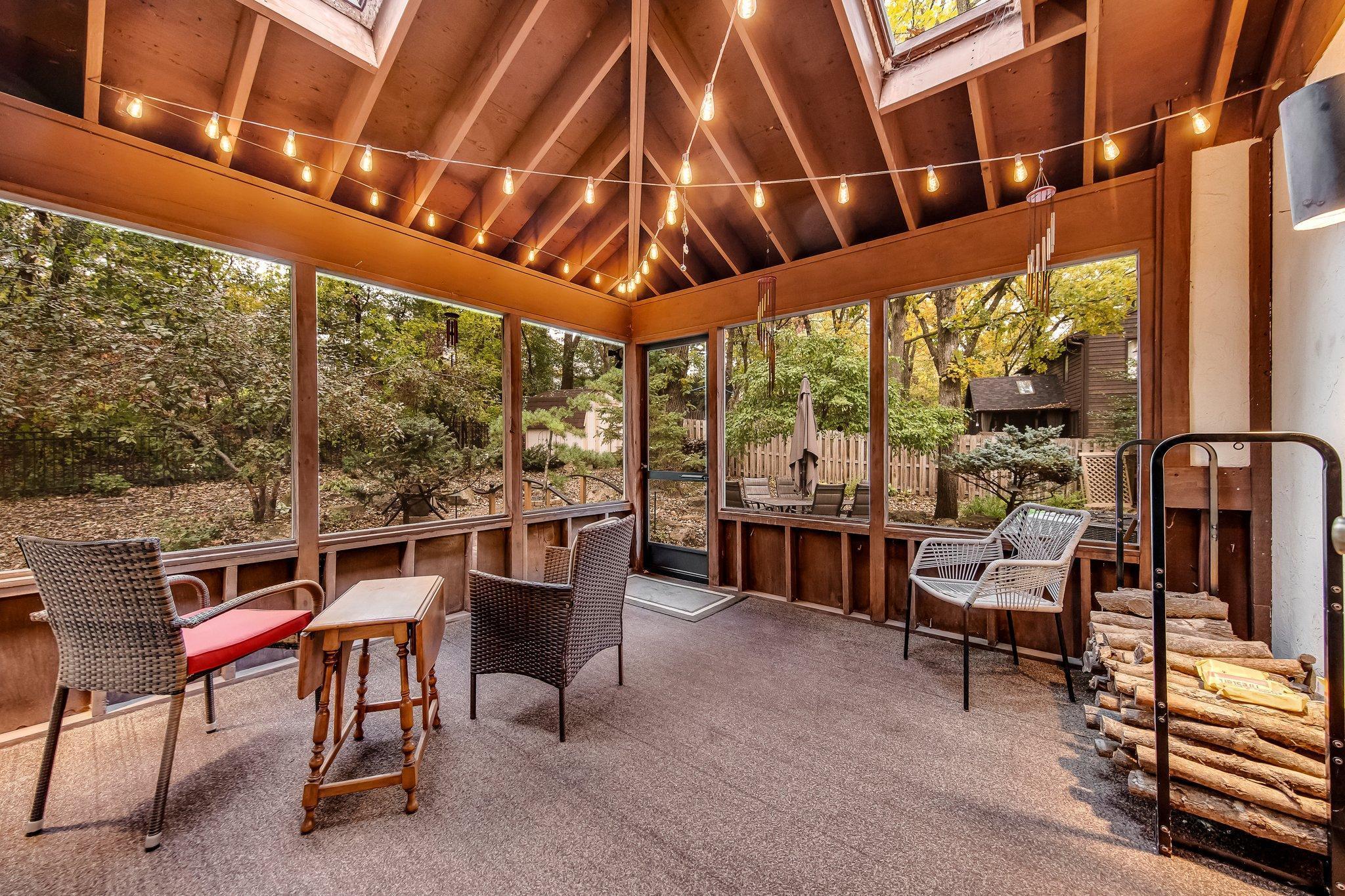 8085 134th Street W