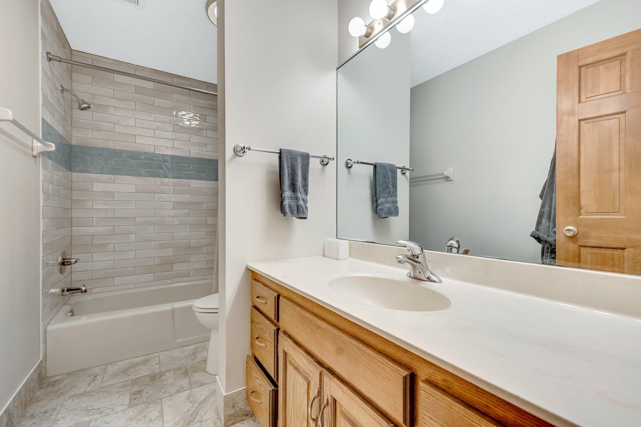 8085 134th Street W