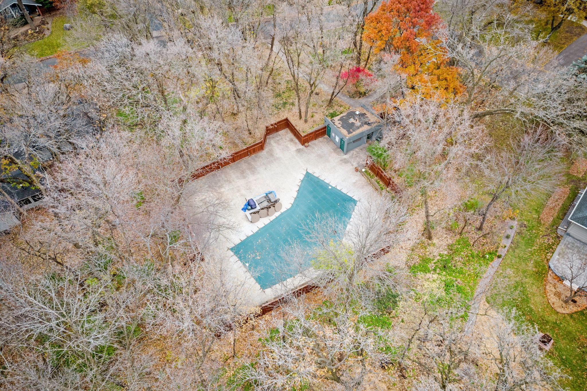 709 Thoreau Drive