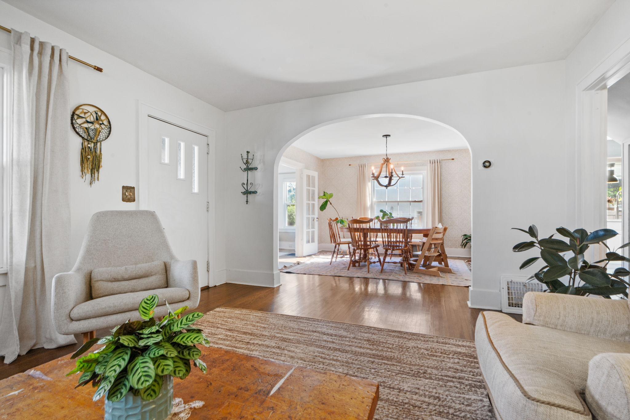 22 14th Avenue N
