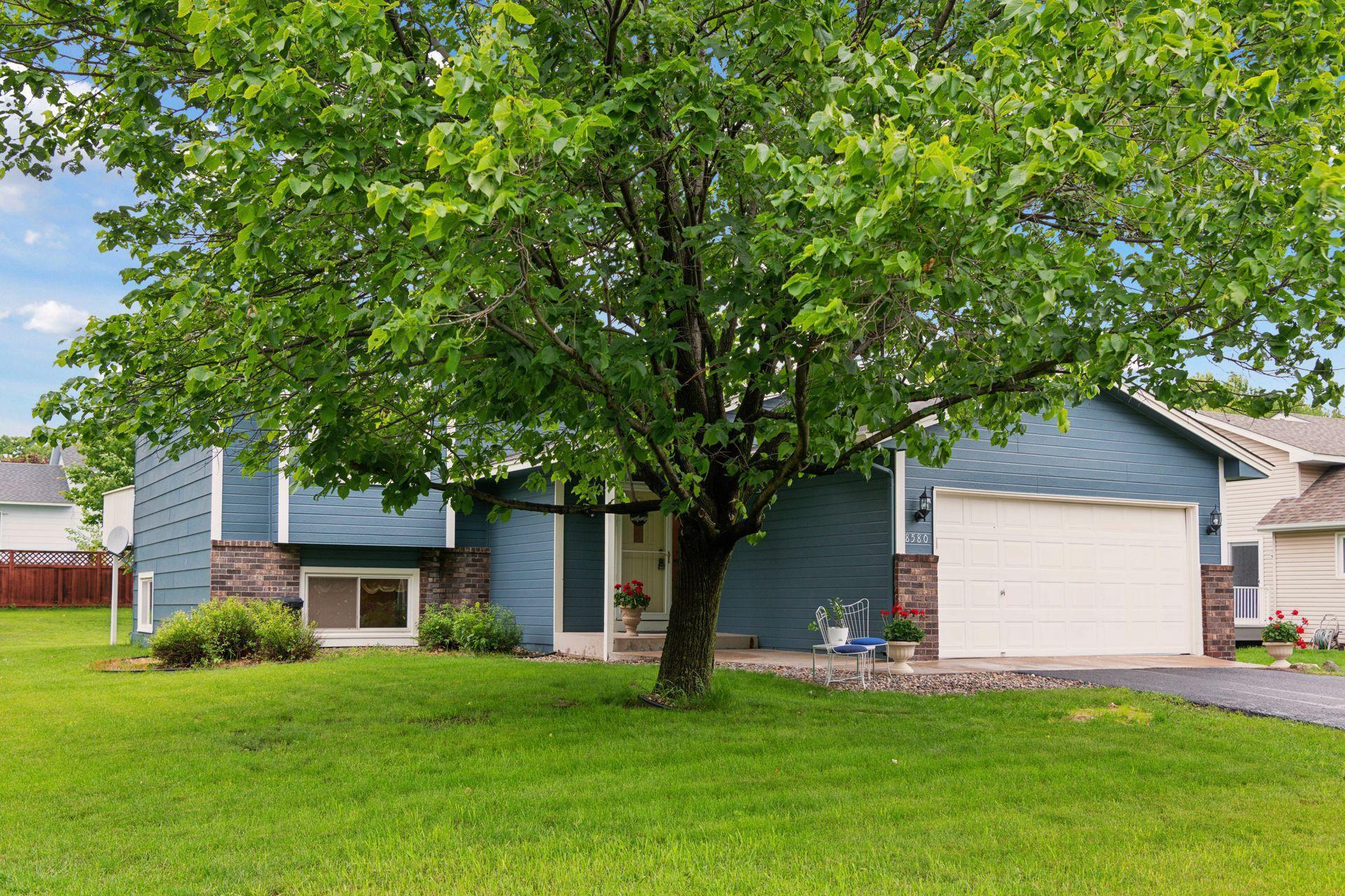 8580 Chanhassen Hills Drive S