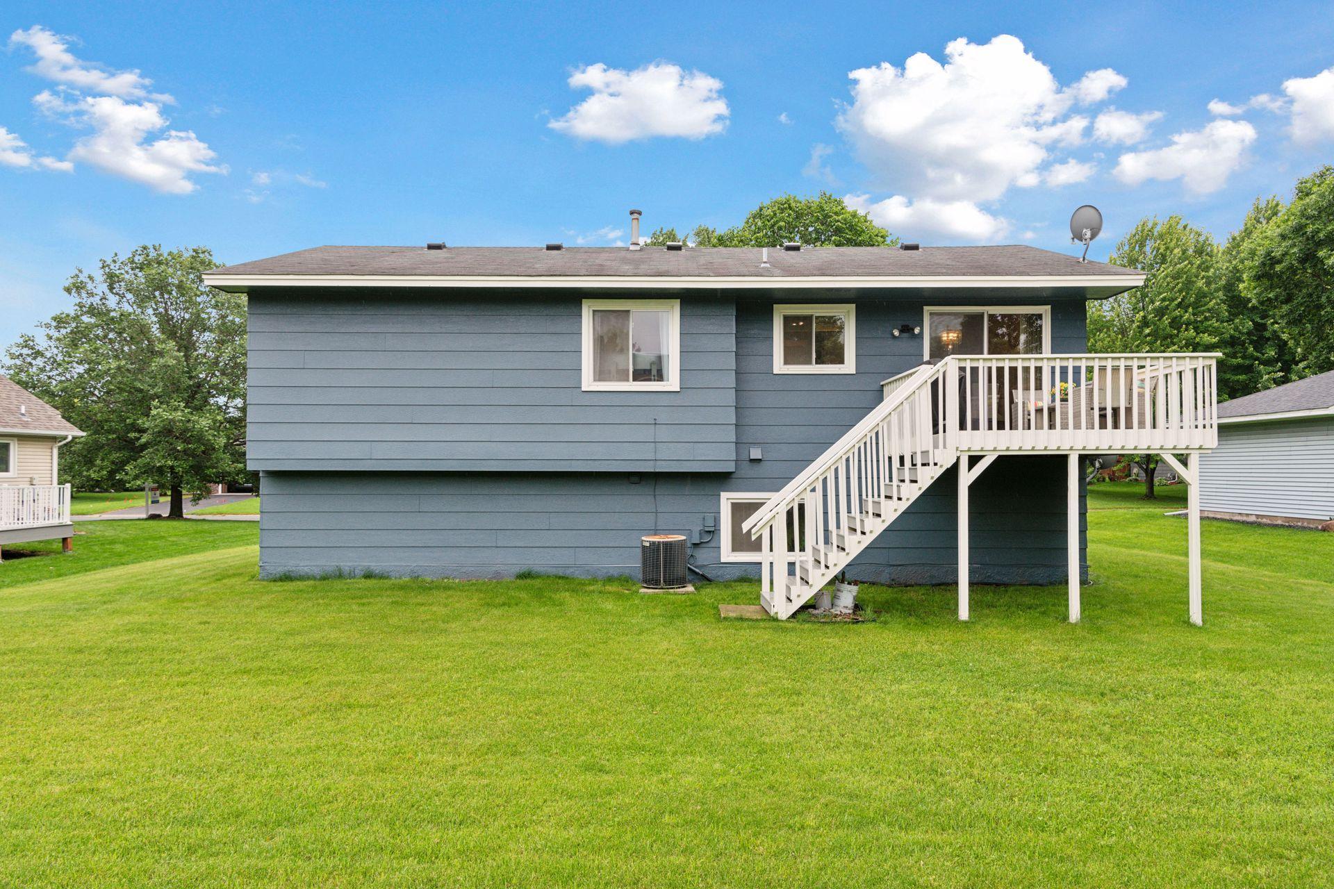 8580 Chanhassen Hills Drive S