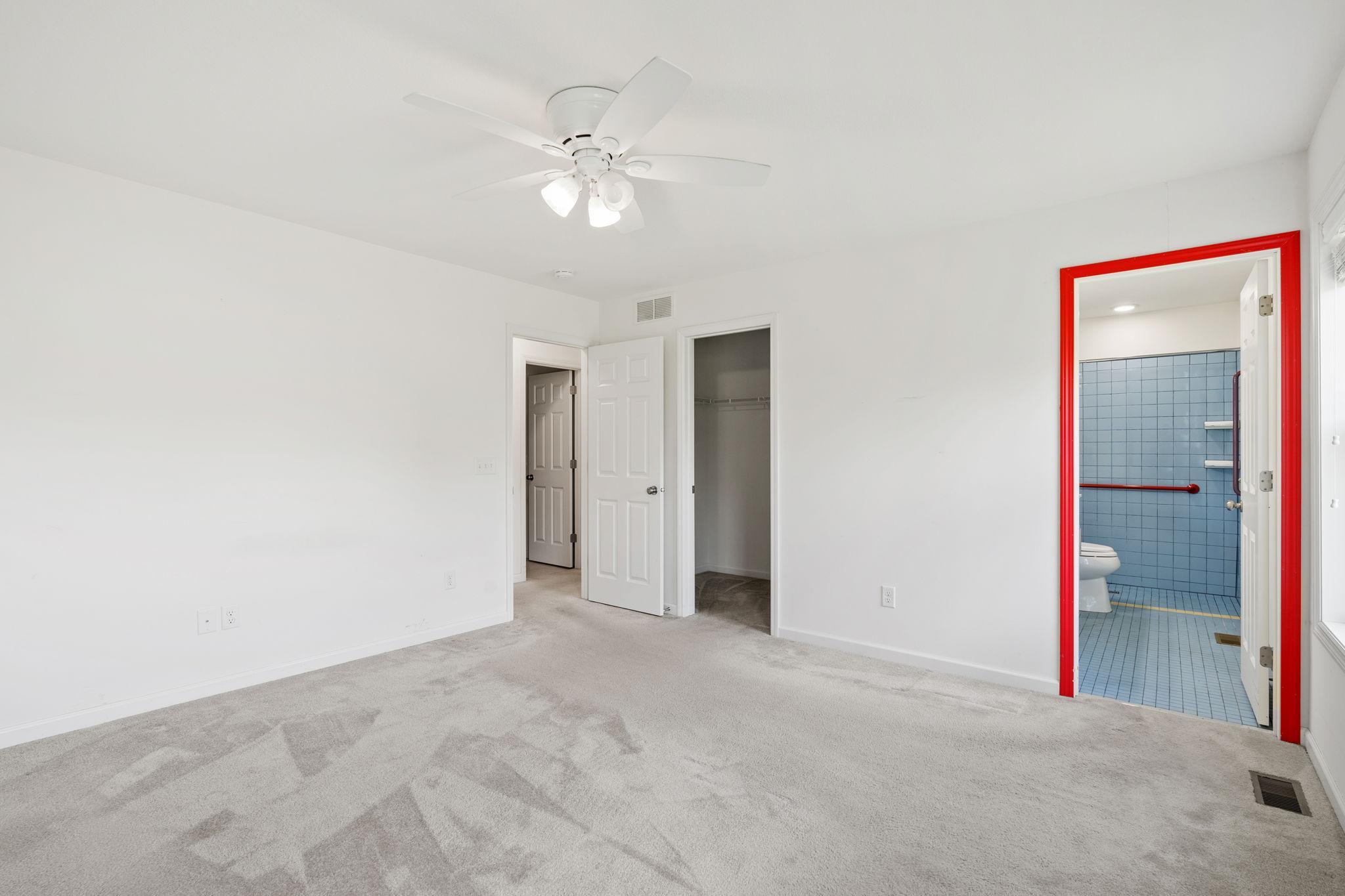 1152 138th Street E