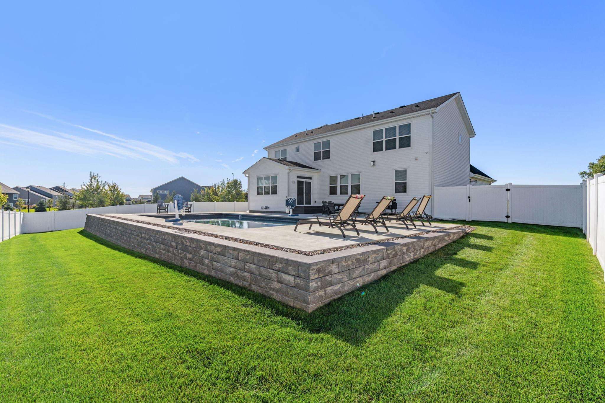 8015 182nd Street W