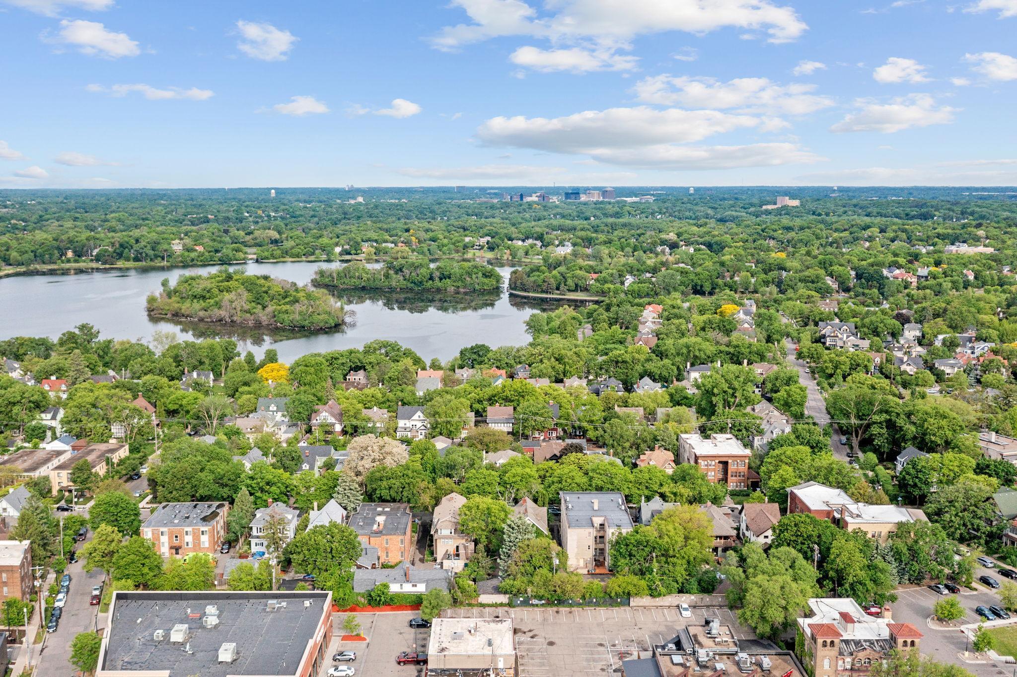 2606 Humboldt Avenue S Unit: 3