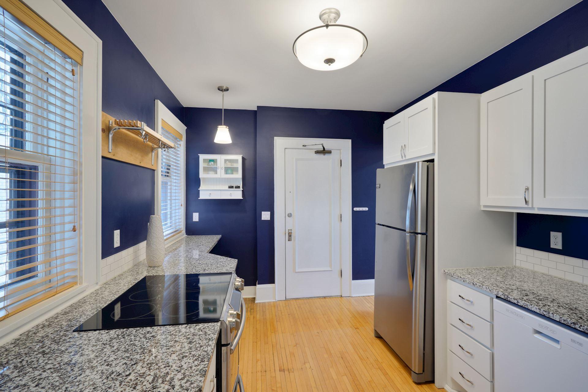 2606 Humboldt Avenue S Unit: 3