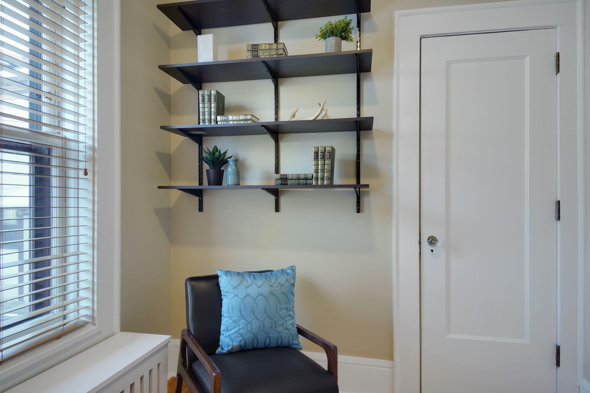 2606 Humboldt Avenue S Unit: 3